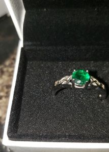 Sterling silver and emerald ring